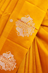 Yellow Handloom Banarasi Silk Saree With Shikargah Motif