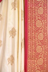 White Semi Satin Silk Saree with Contrast Border & Pallu