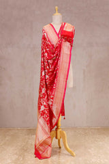 red dupatta, pink dupatta, banarasi dupatta, silk dupatta, wedding dupatta, indian dupatta, handloom dupatta, bridal duaptta