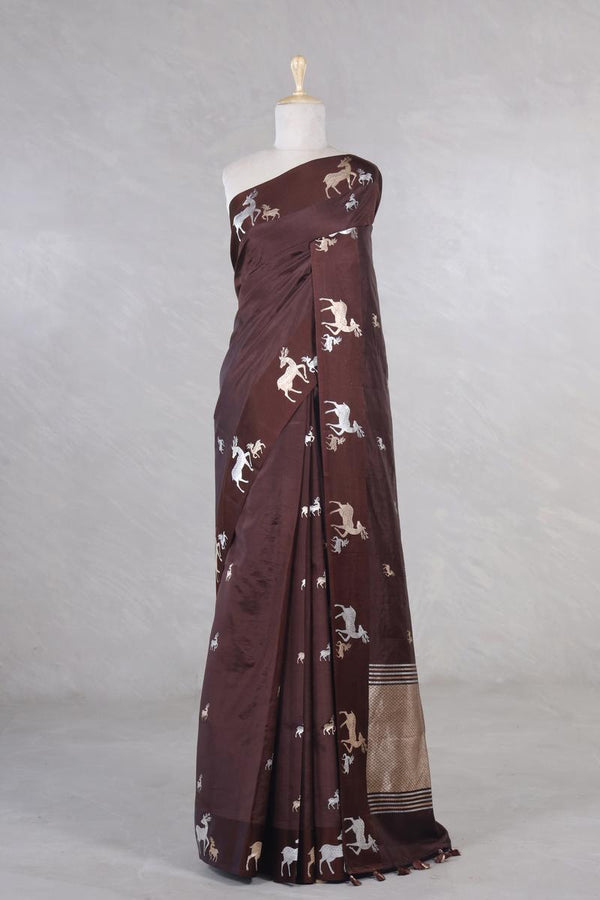 This Brown Deer motif banarasi silk saree is a wedding saree and festive wear saree. Free Shipping Available!
