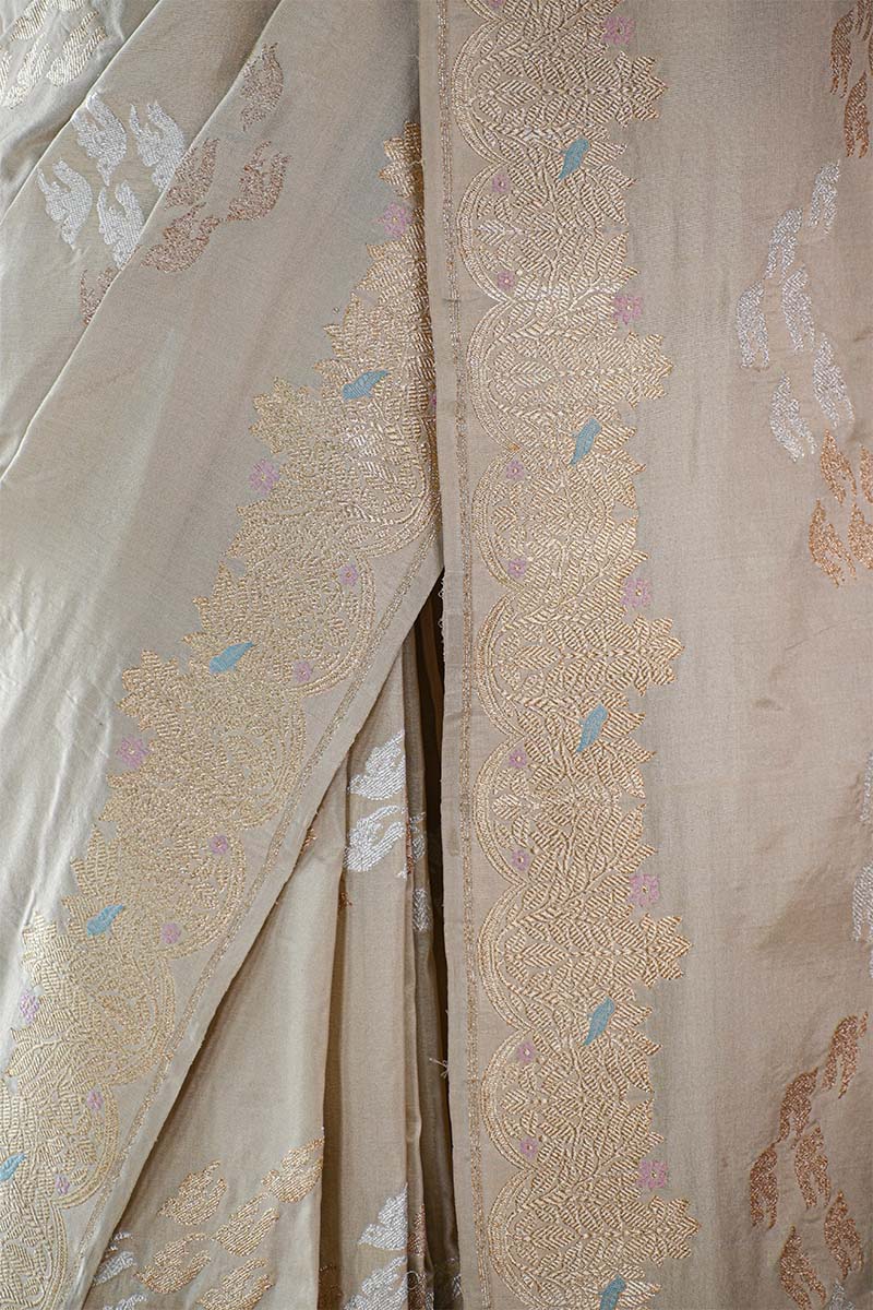 Beige Kadhwa Handloom Katan Silk Banarasi Saree with Meenakari Border