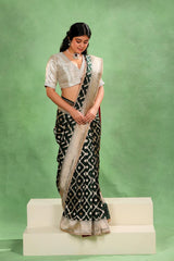 Bottle Green Banarasi Katan Silk Saree with Crisscross Jaal Pattern