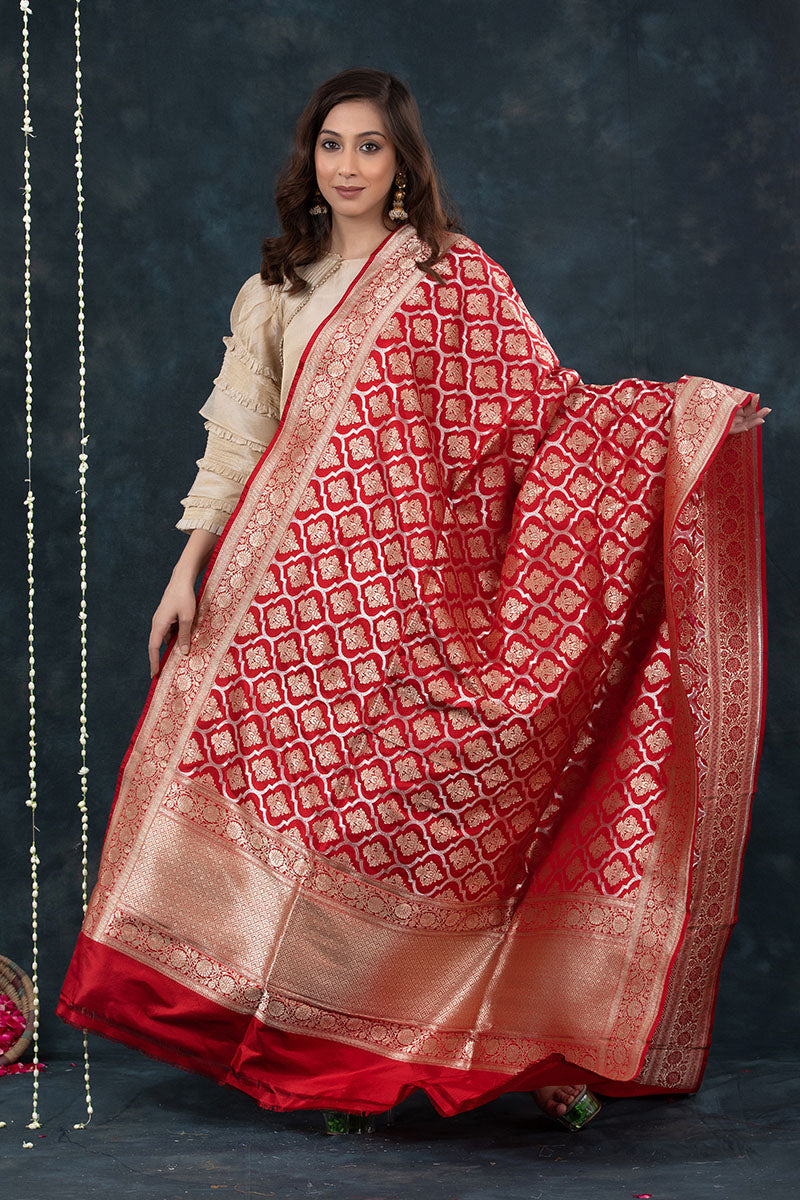 Red Handwoven Banarasi Katan Silk Dupatta - Chinaya Banaras