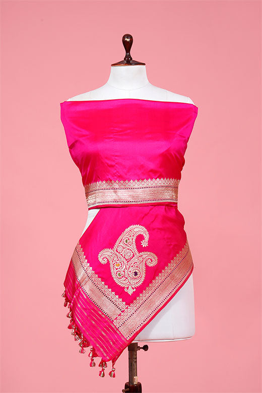 Pink Kadhwa Woven Banarasi Katan Silk Dupatta By Chinaya Banaras