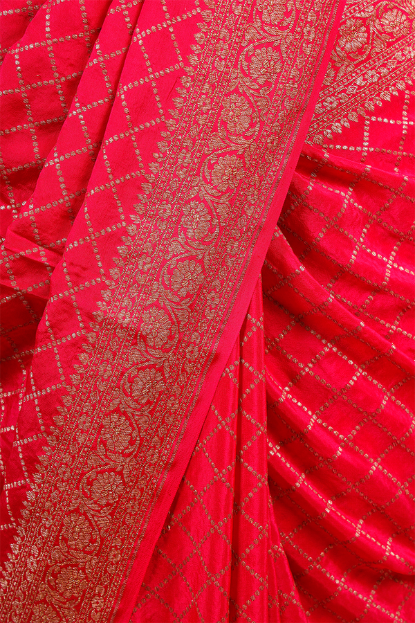 Pink Geometrical Woven Crepe Khaddi Silk Saree