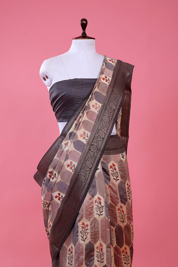 Grey Geometrical Rangkat Woven Chiniya Silk Saree - Chinaya Banaras