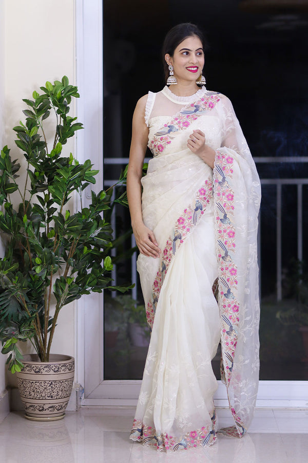 Women In Pearl White Embellished Organza Silk Saree At Chinaya Banaras