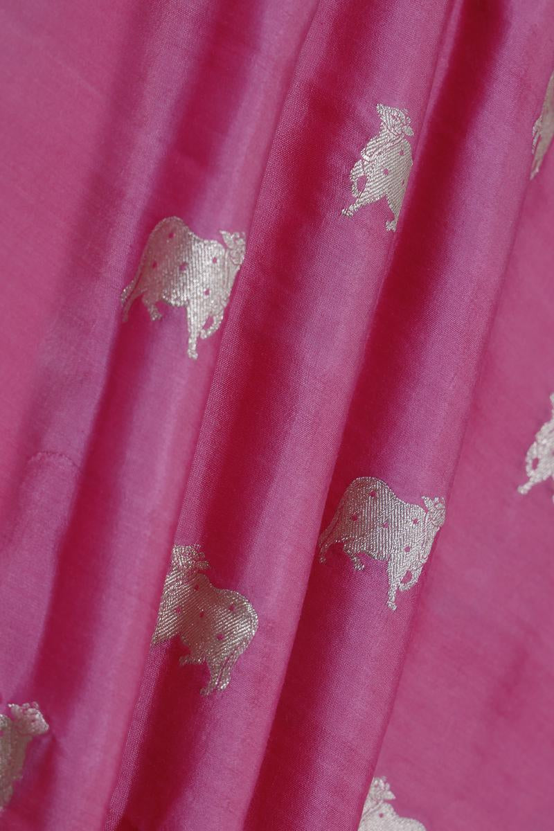 Pink fabric, banarasi fabric​, banarasi brocade fabric​, banarasi silk fabric​, banarasi fabric online​