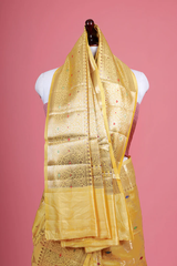 Floral Jaal Woven Chiniya Silk Saree