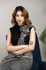 Black Formal Wear Saree with Geometrical Prints