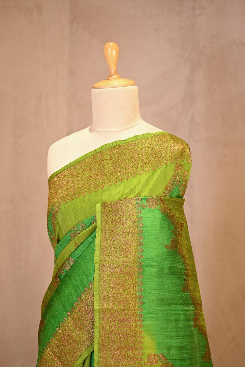 Green Rangkat Banarasi Raw Silk Saree with Floral Design