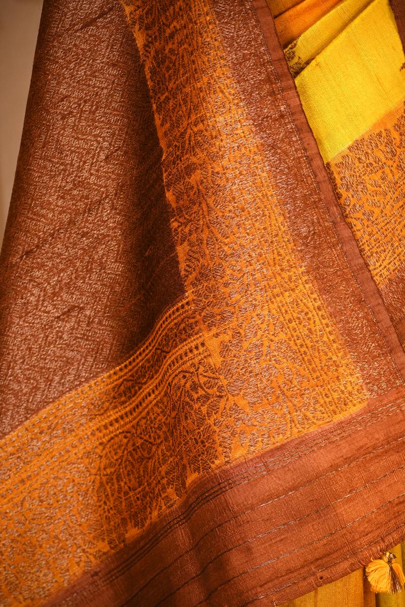 Yellow Rangkat Banarasi Raw Silk Saree with Floral Design