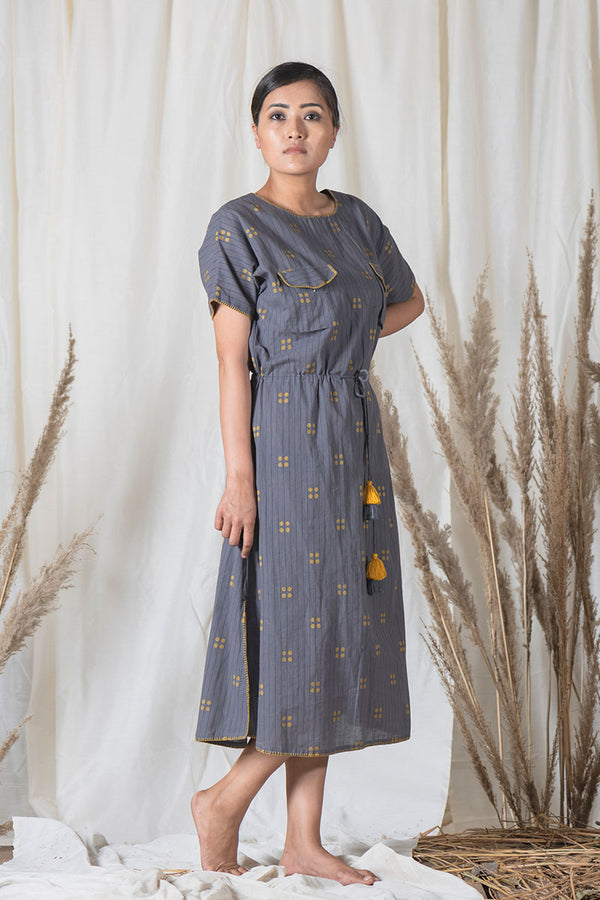 Women in Grey Cotton Dress at Chinaya Banaras