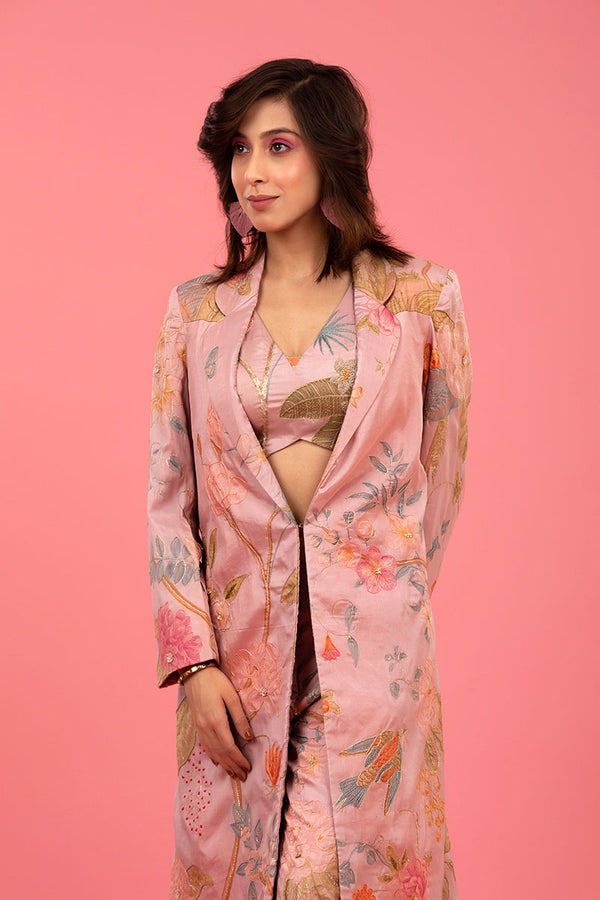 Women in pink Silk Co-Ord Set at Chinaya Banaras