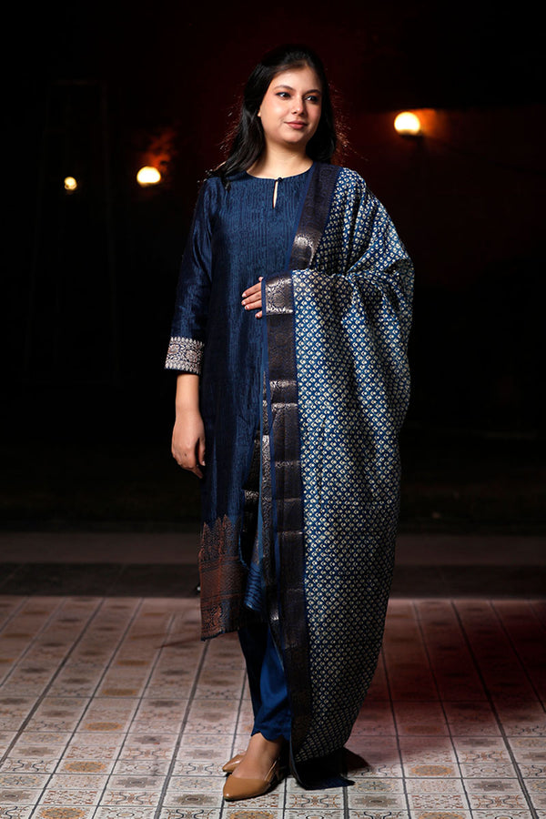 Blue Chanderi Silk Suit Set By Chinaya Banaras