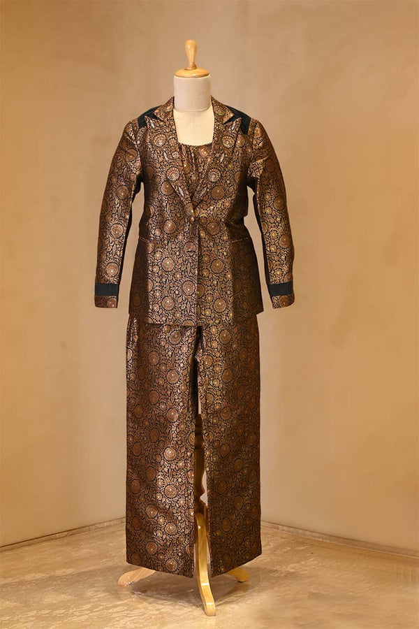 Red co-ord sets, co-ord sets​, women co-ord set, co-ord set for women​, ethnic co-ord sets​