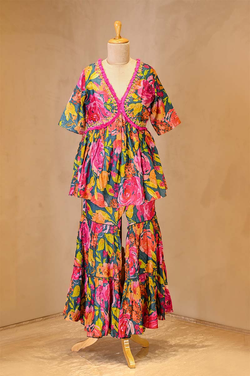 Red co-ord sets, co-ord sets​, women co-ord set, co-ord set for women​, ethnic co-ord sets​