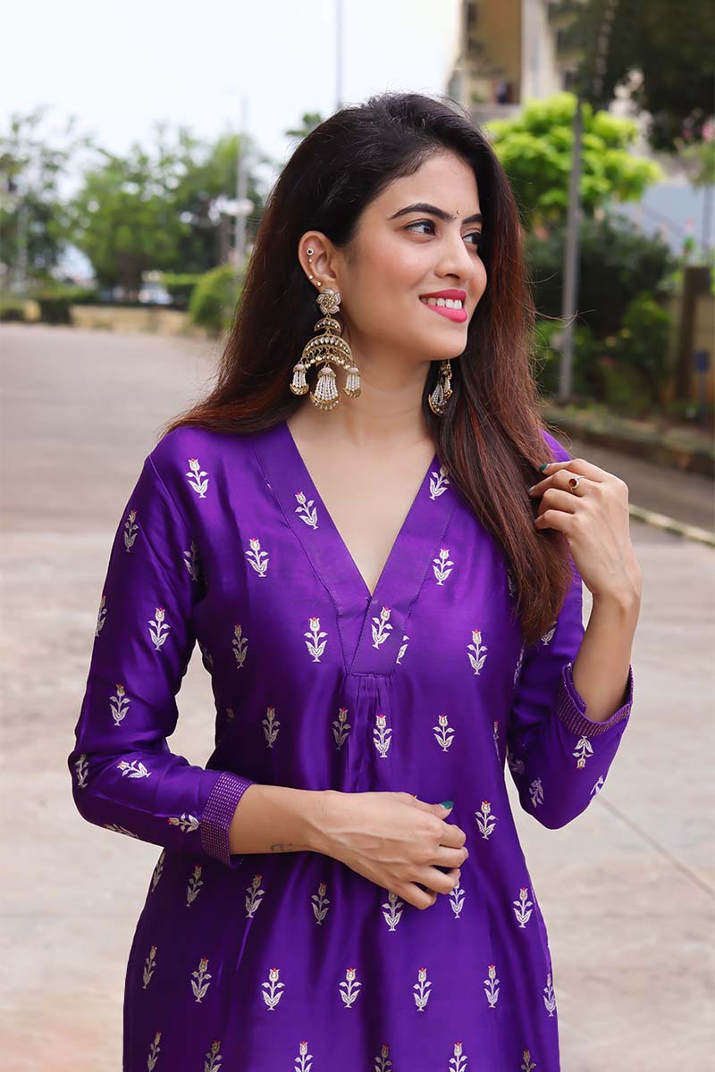 Buy Women Ikat Printed A-Line Kurta Suit Set Online at Best Prices in India  - JioMart.