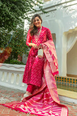 Roseau Spill Magenta Pink Chiniya Silk Kurta Pant Set - Chinaya Banaras